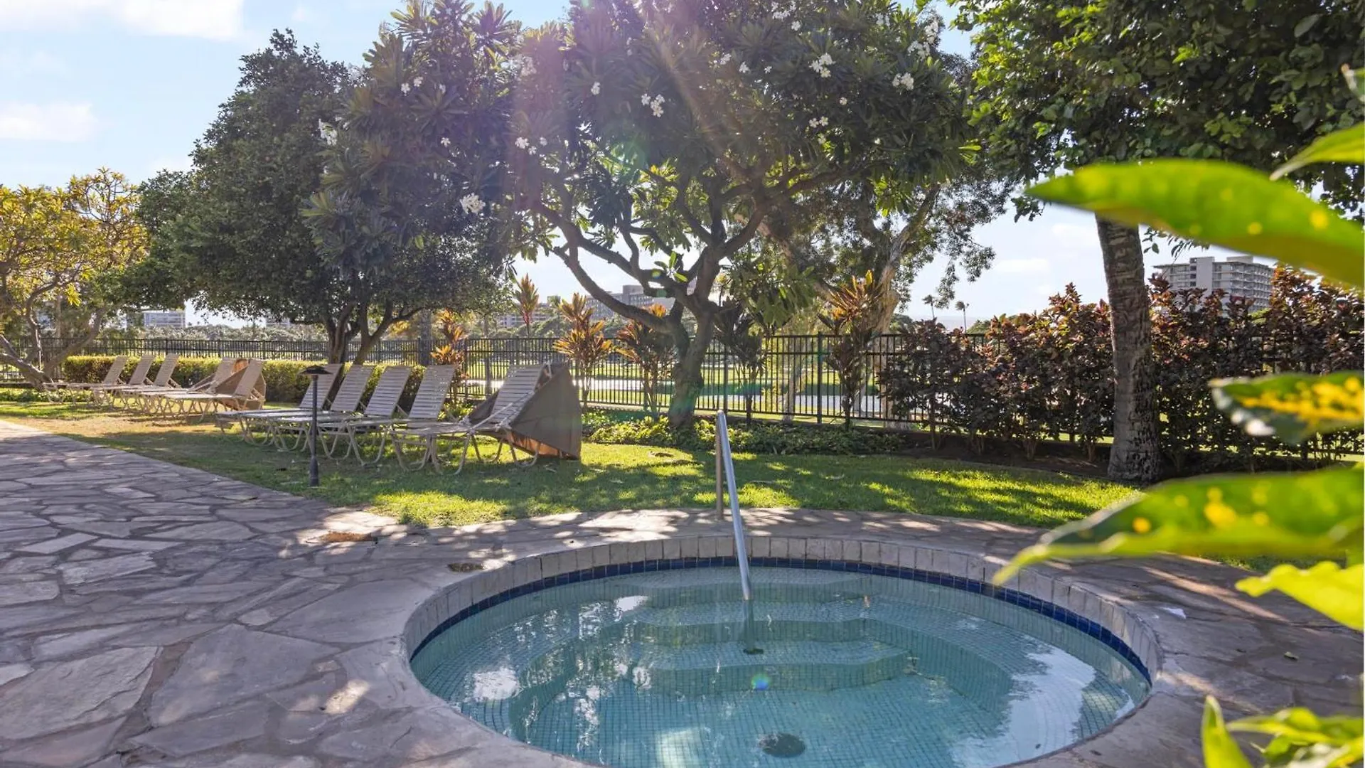 Holiday home Ocean Bliss Awaits - Spacious Lanai - Outdoor Grill - Golf Course Views Lahaina