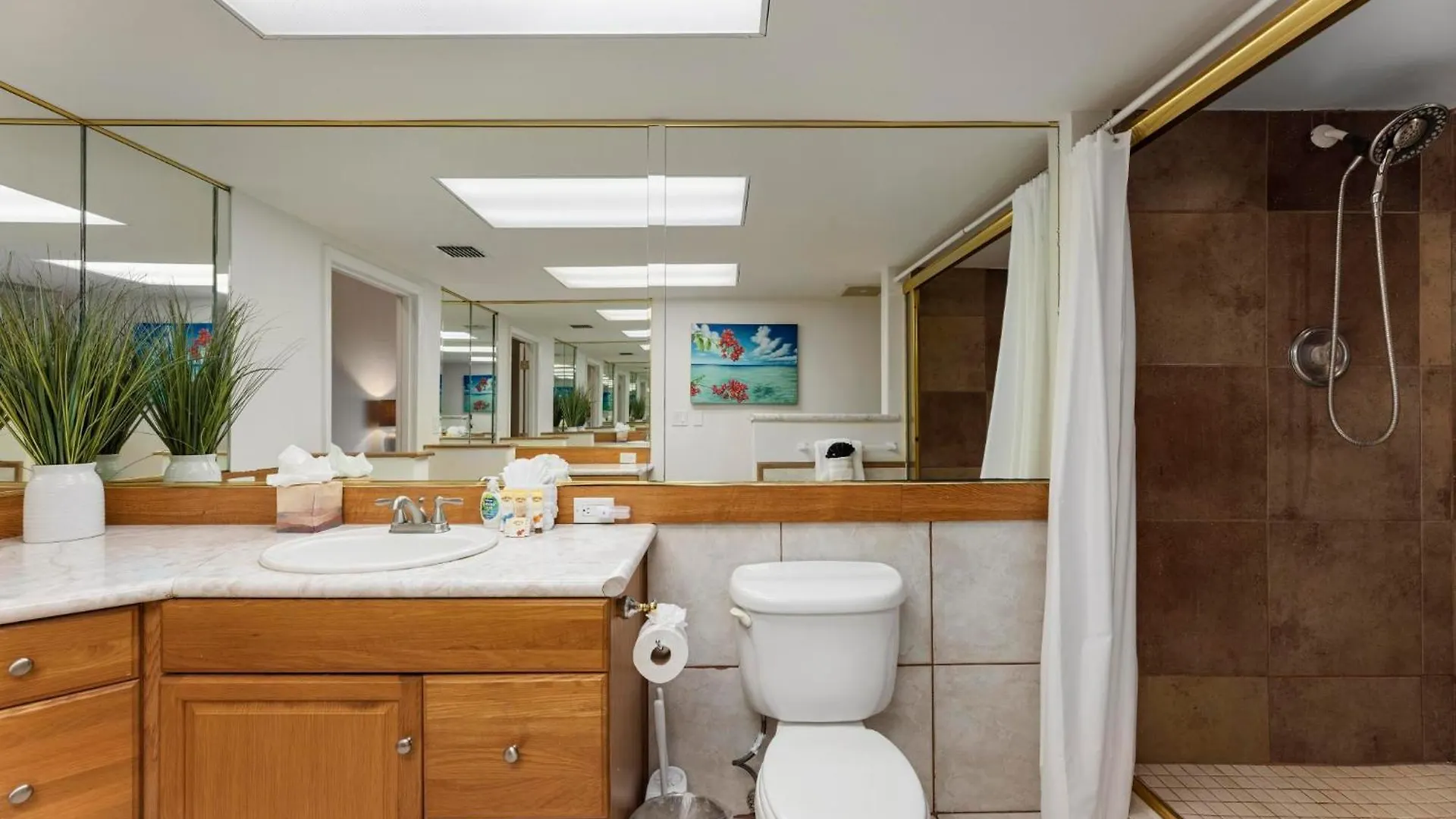Holiday home Ocean Bliss Awaits - Spacious Lanai - Outdoor Grill - Golf Course Views Lahaina