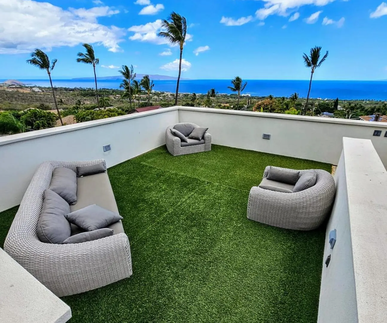 One-of-a-kind Maui Getaway! *