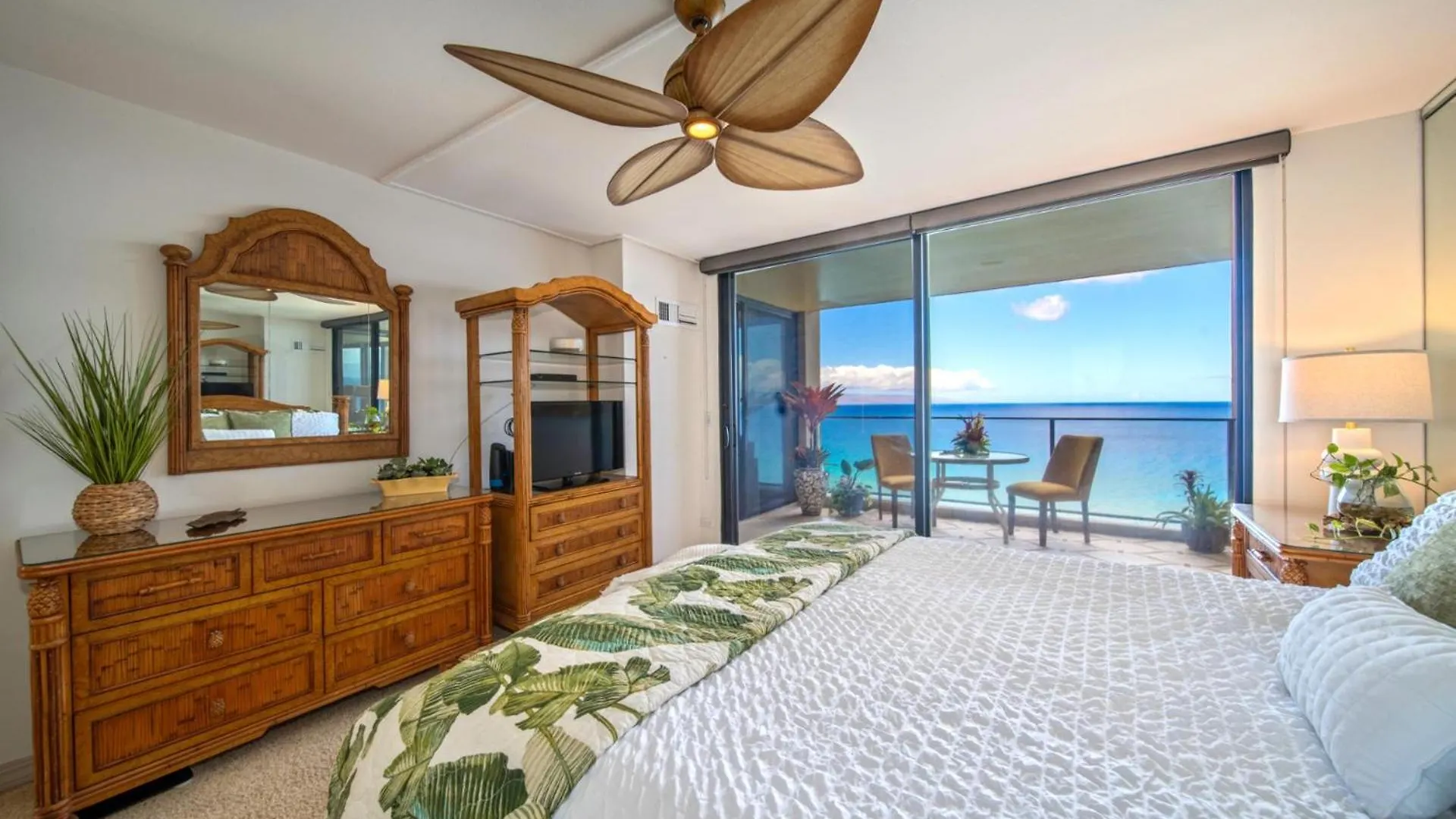 Apartment Kbm Free Car Mahana Mah-1006 Penthouse Ocean Front Watch Sunsets
