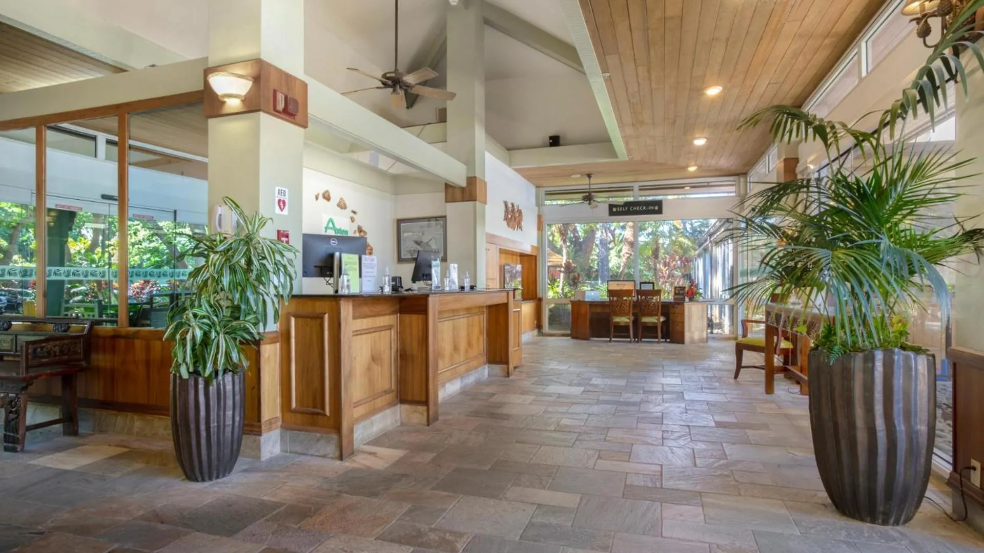 Apartment Kbm Free Car Mahana Mah-719 Stunning Ocean Front *