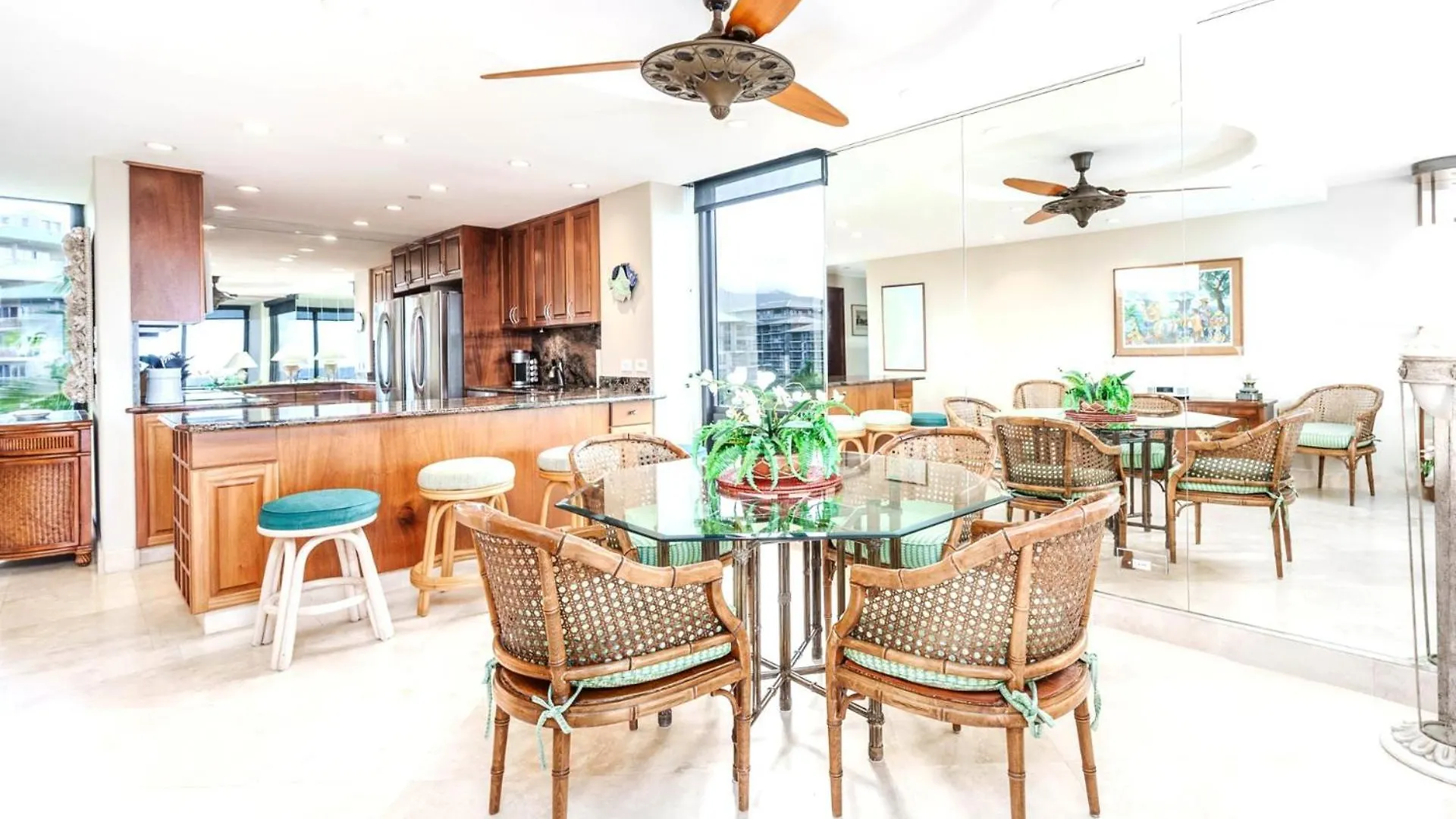 Kbm Free Car Mahana Mah-719 Stunning Ocean Front Apartment