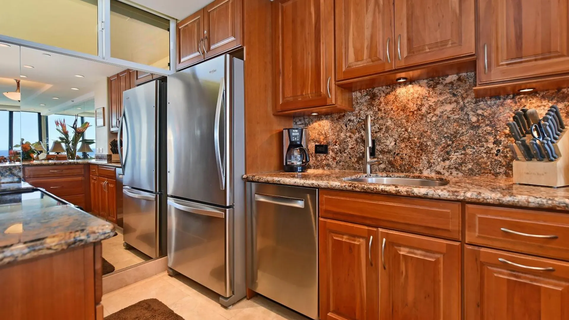 Floor Penthouse At The Mahana Lahaina