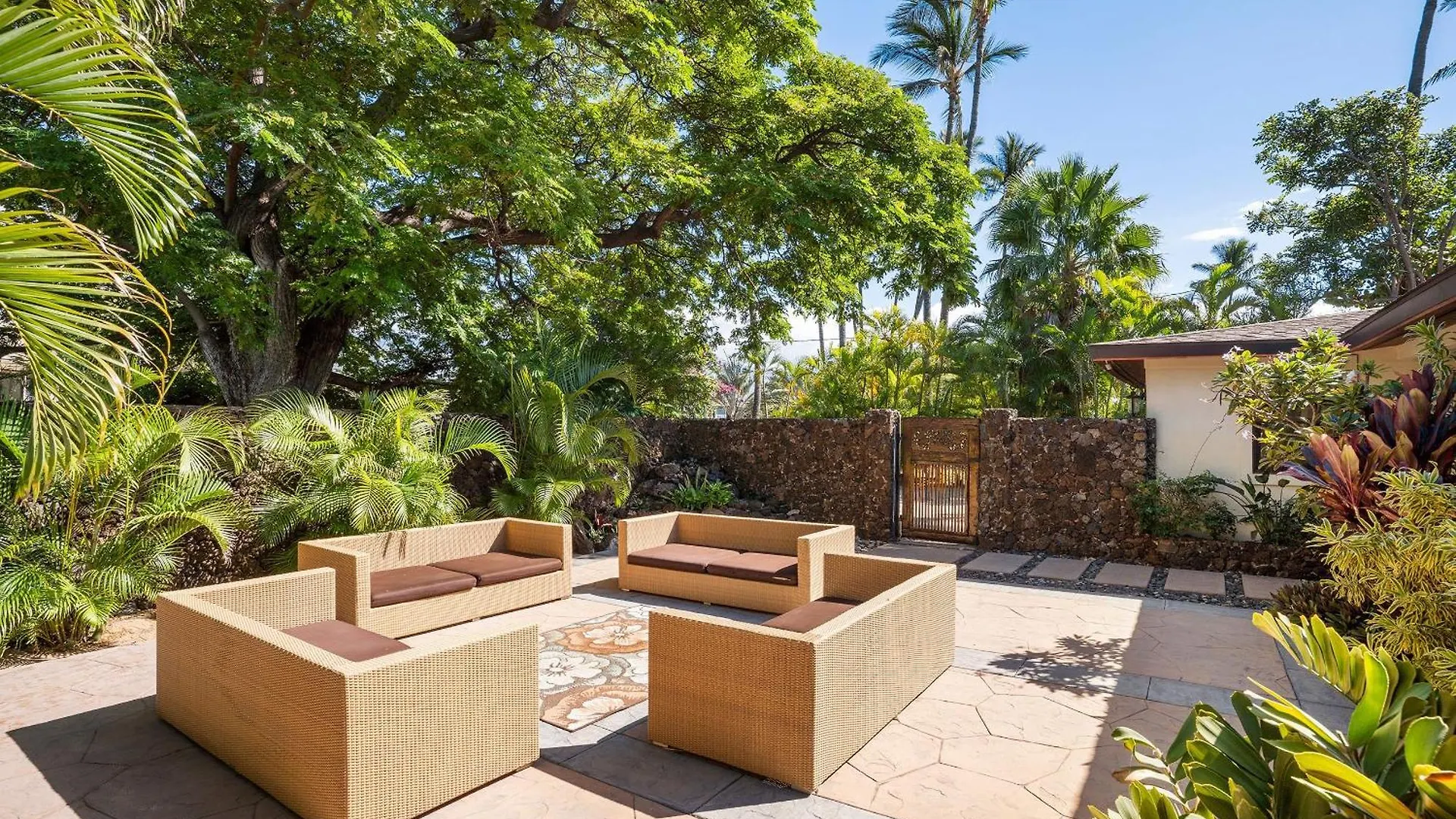 Ocean Front Hale