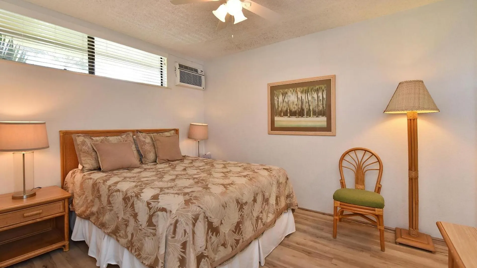 Oceanfront Kuleana Special!!! * Kahana