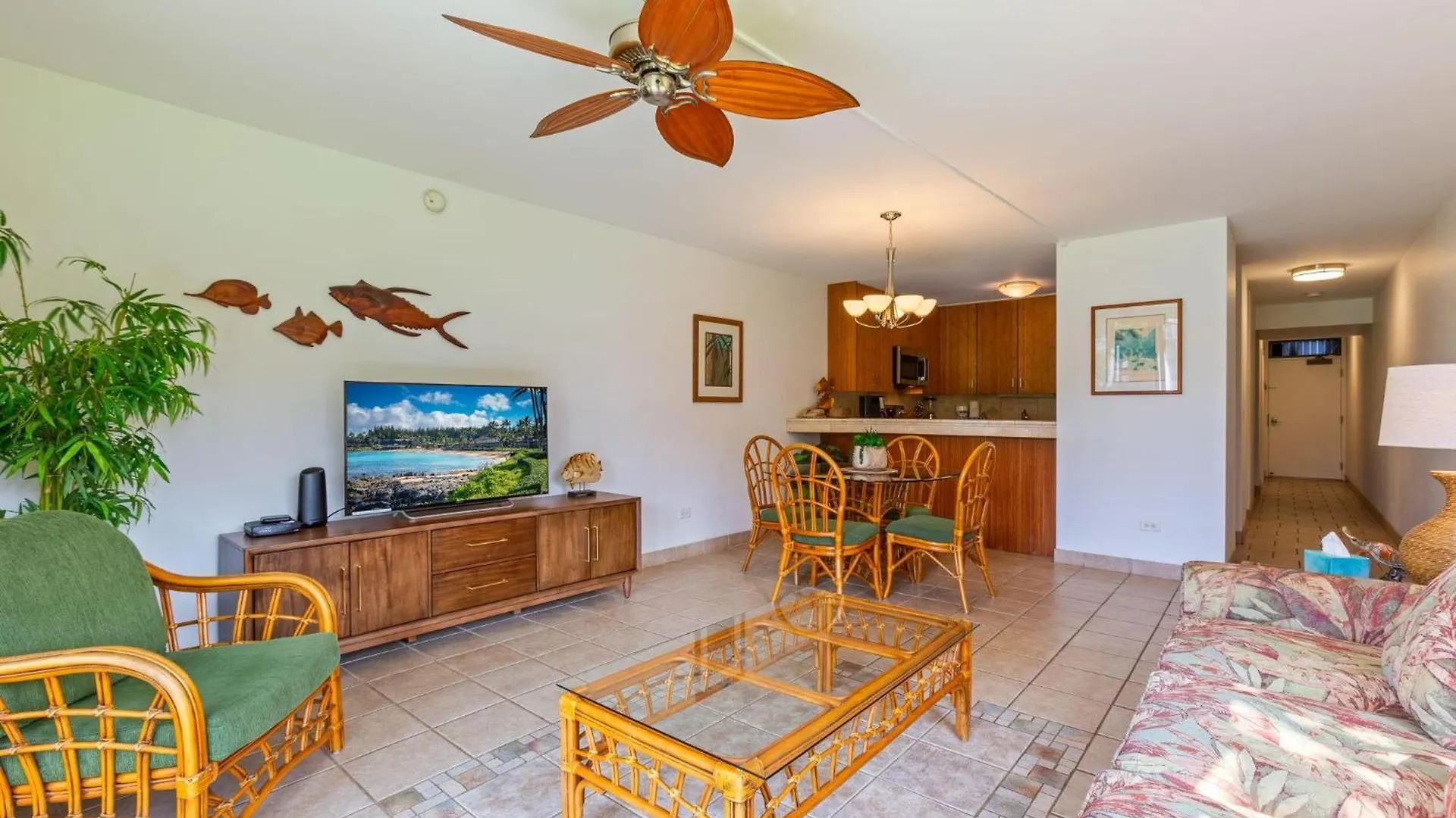 Kamaole Sands 1-102 Holiday home