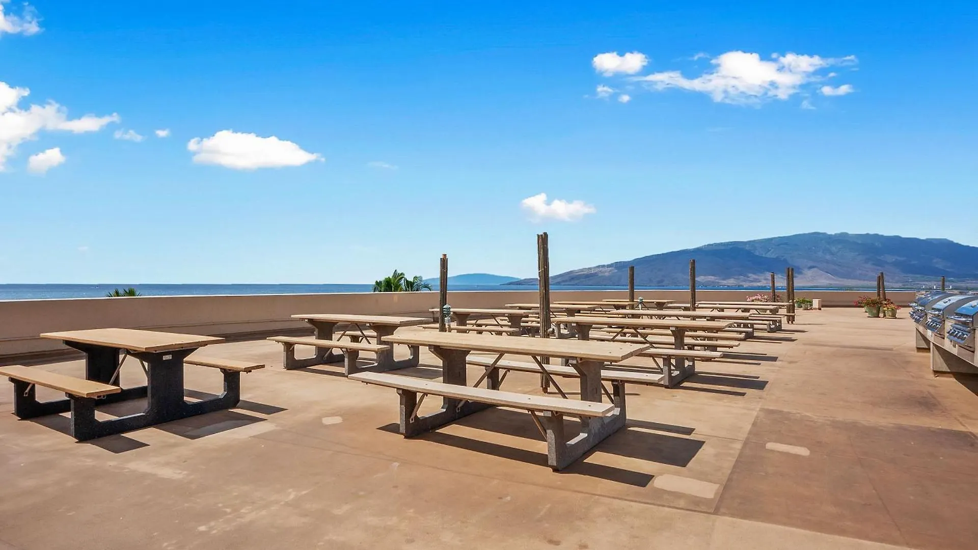Menehune Shores 606