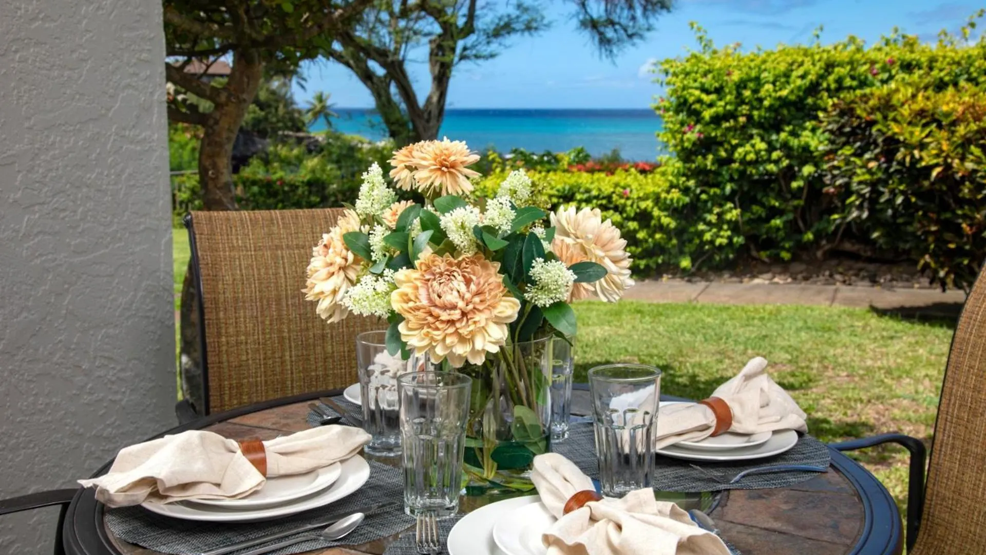 Kbm Free Car Napili Point Nap-a25 Stunning Ocean Front Turtle Views Apartment
