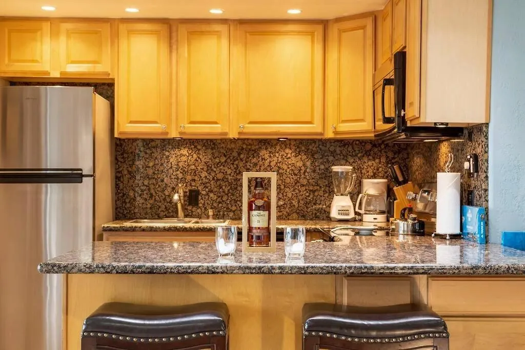 Hale Ono Loa 114- Ground Floor Partial Ocean View Gem Lägenhet Kahana