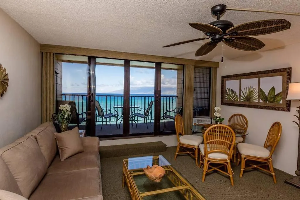 Kaleialoha 413- Remodeled Floor And Direct Oceanfront Views Kahana