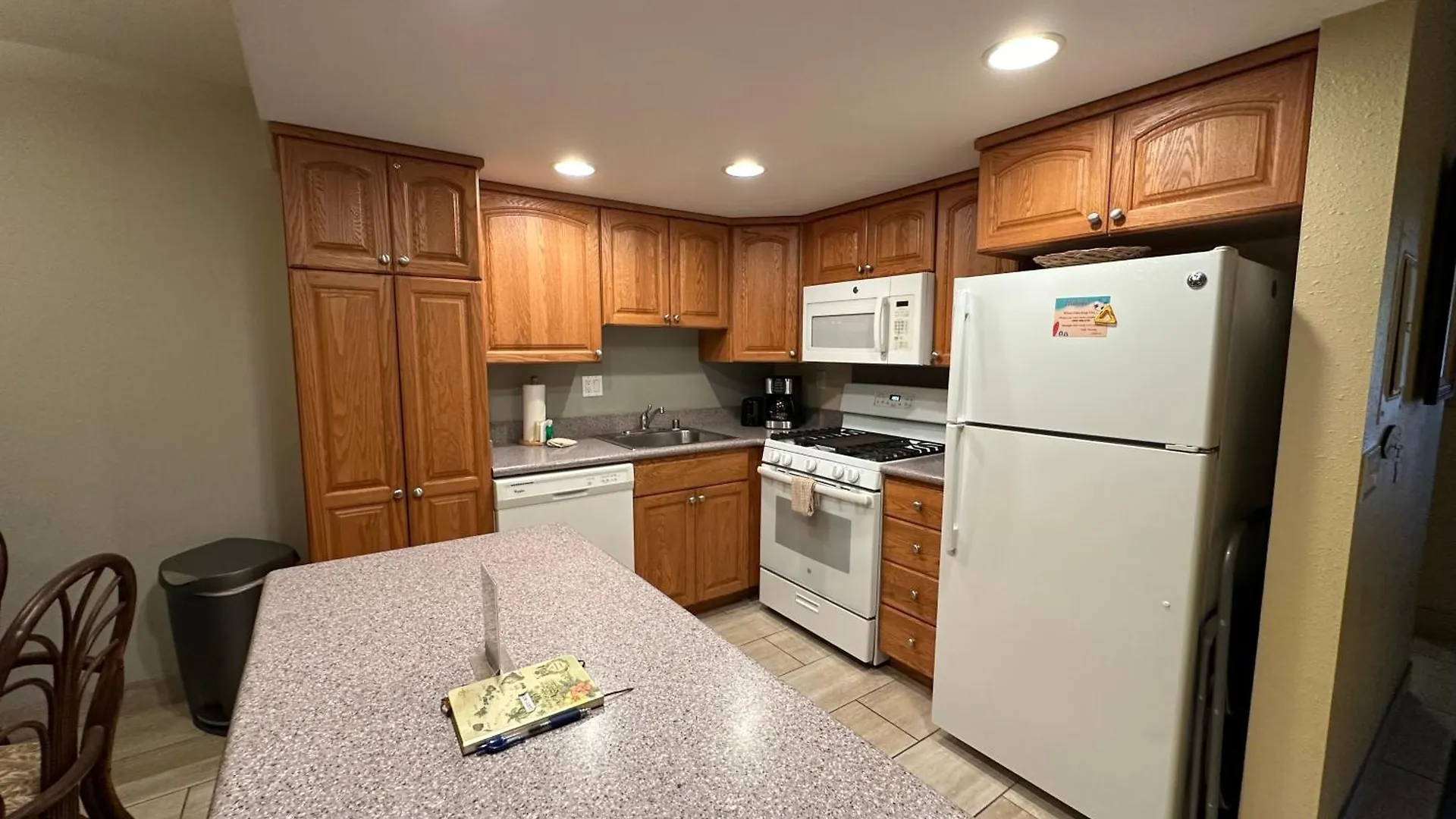 Kihei Akahi D-105 Apartman *