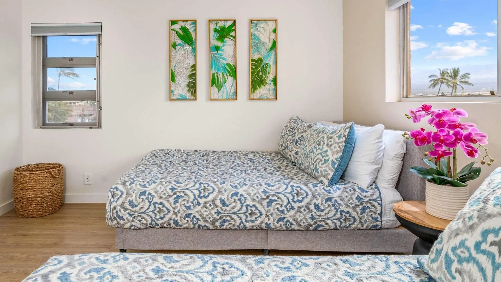 Oceanfront Modern & Elegant Vistas