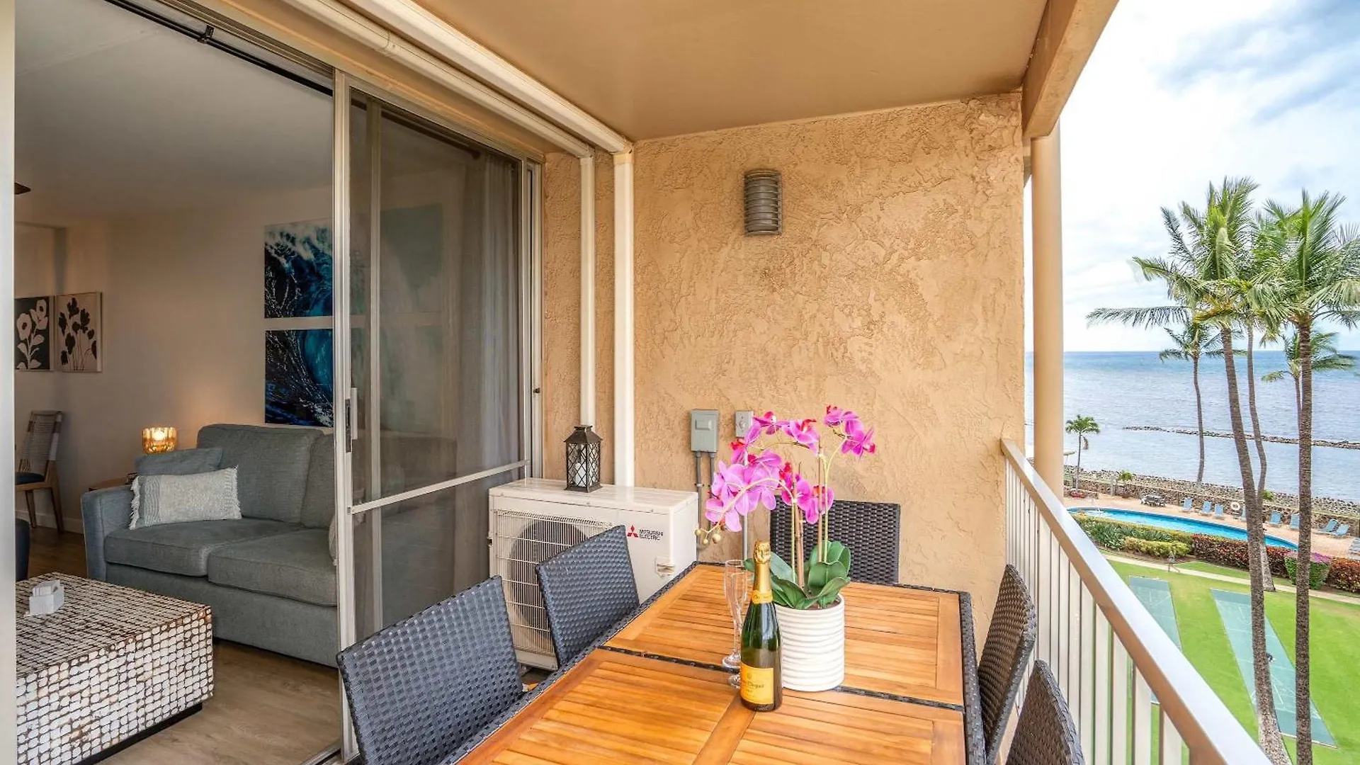 Oceanfront Modern & Elegant Vistas Kihei