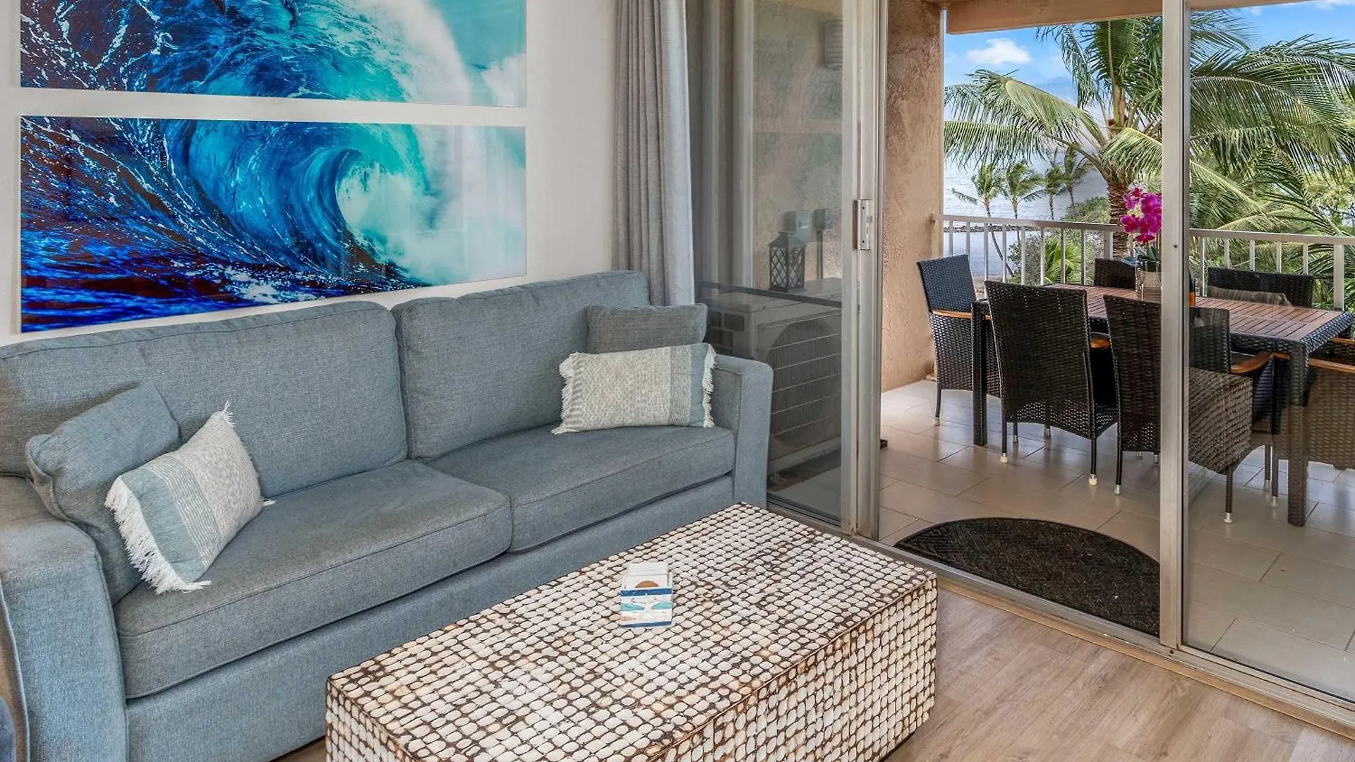 Apartment Oceanfront Modern & Elegant Vistas *