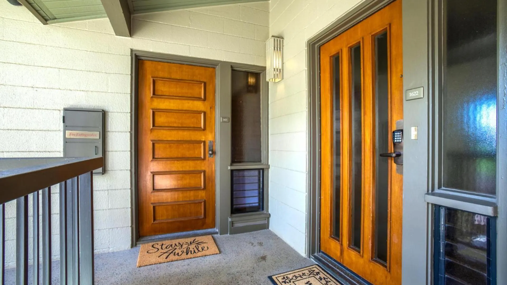 Kbm Free Car Ridge Oceanfront 2-bedroom With Expansive Lanai Breathtaking Views Krv-1622