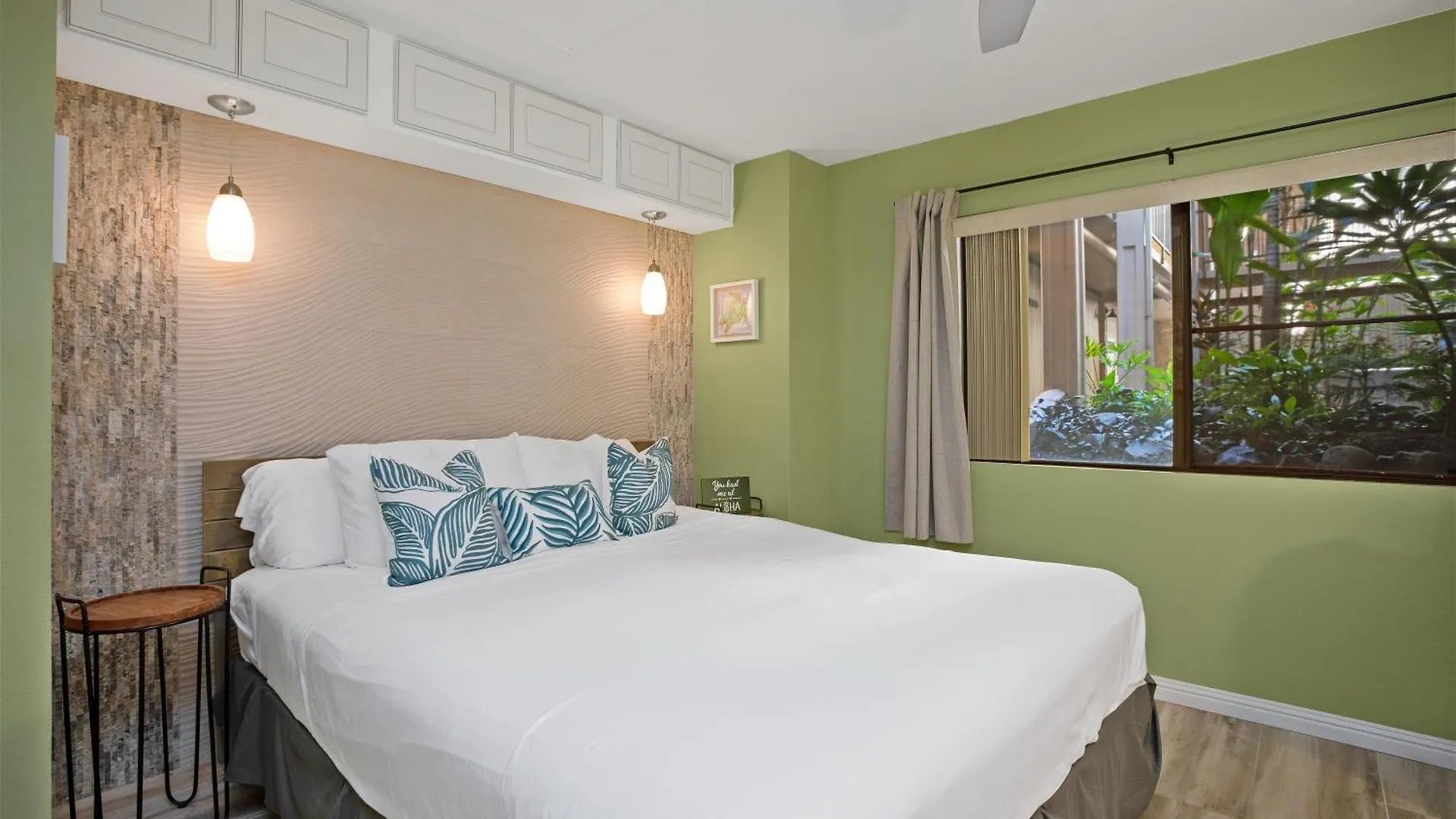 Remodeled 1br At Ali'i Kai With Free Parking! Lejlighed *