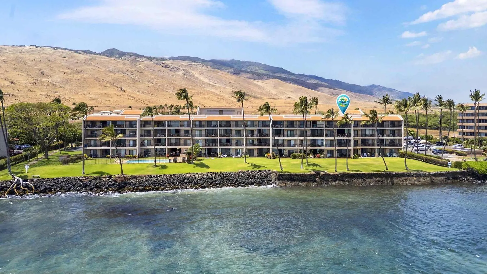 Holiday home Lauloa 410 - Floor, Direct Ocean Front, Stunning Renovation, Wi-fi, Split Ac *