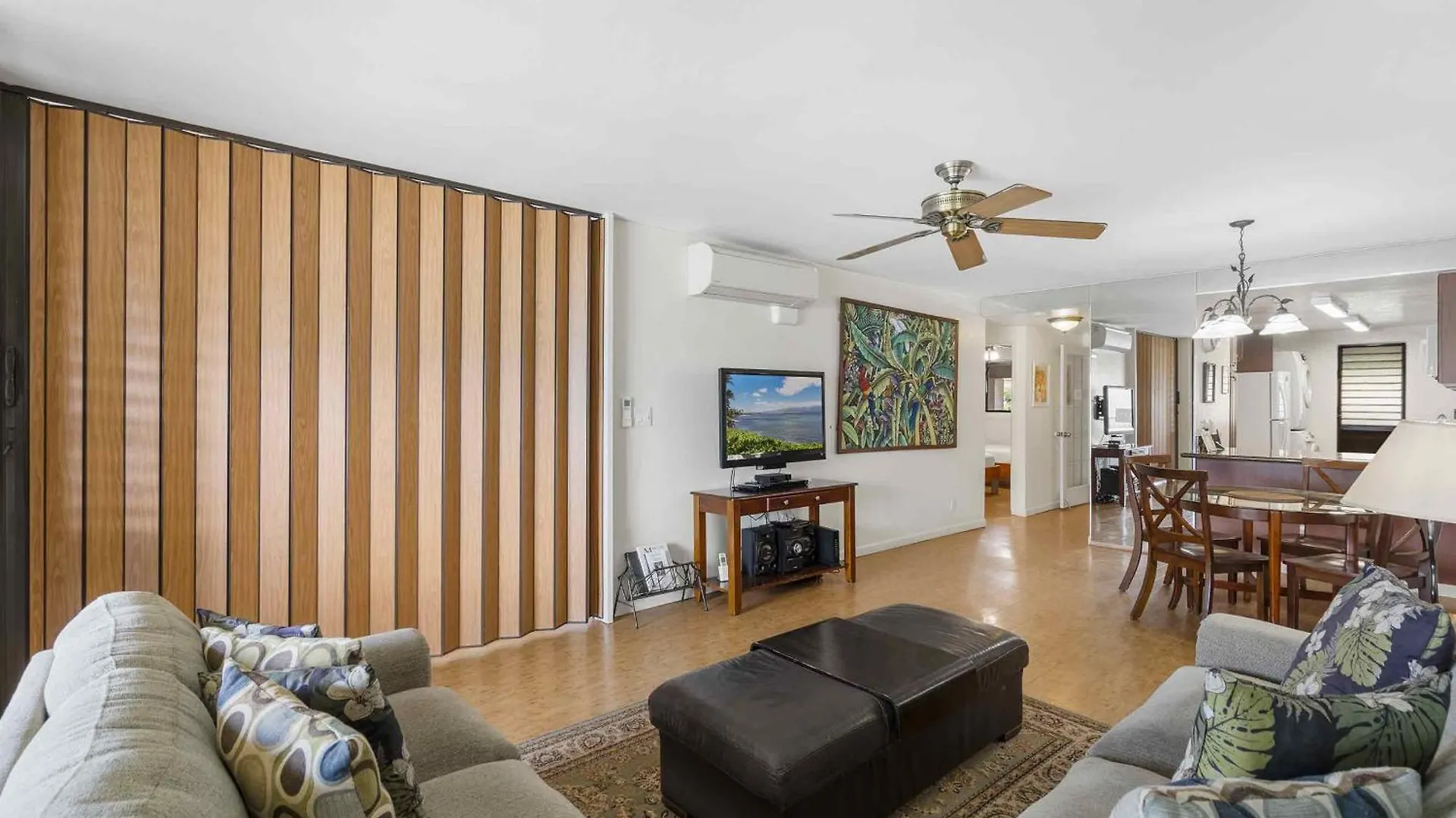 Lauloa 410 - Floor, Direct Ocean Front, Stunning Renovation, Wi-fi, Split Ac Wailuku