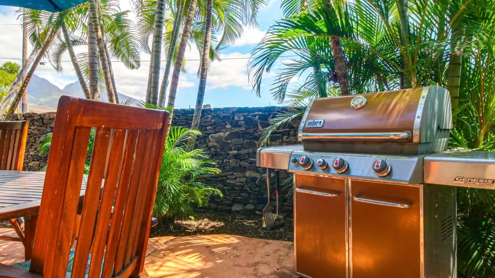Walk To Baby With Private Pool! * Lahaina