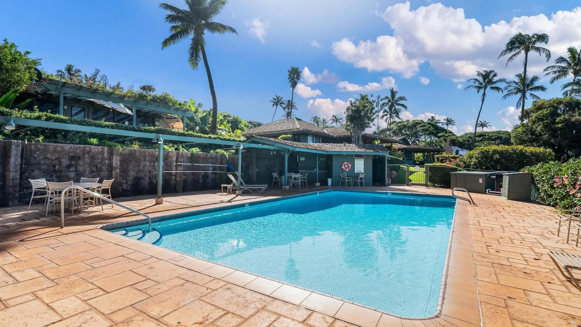 International Colony Club 43 * Lahaina