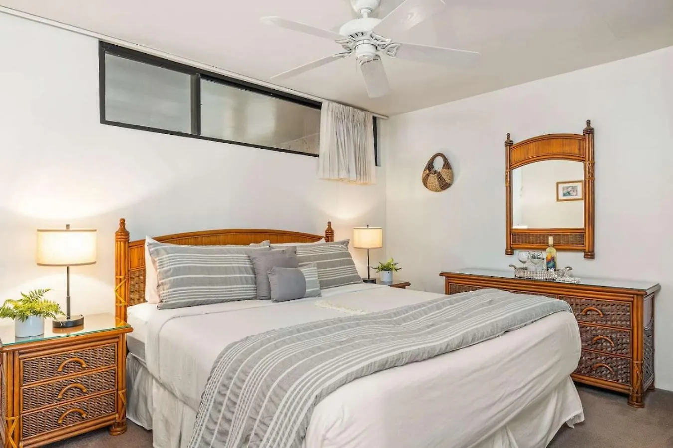 Papakea - Beautiful Ocean Views 1 Bedroom With Ac Apartmán *
