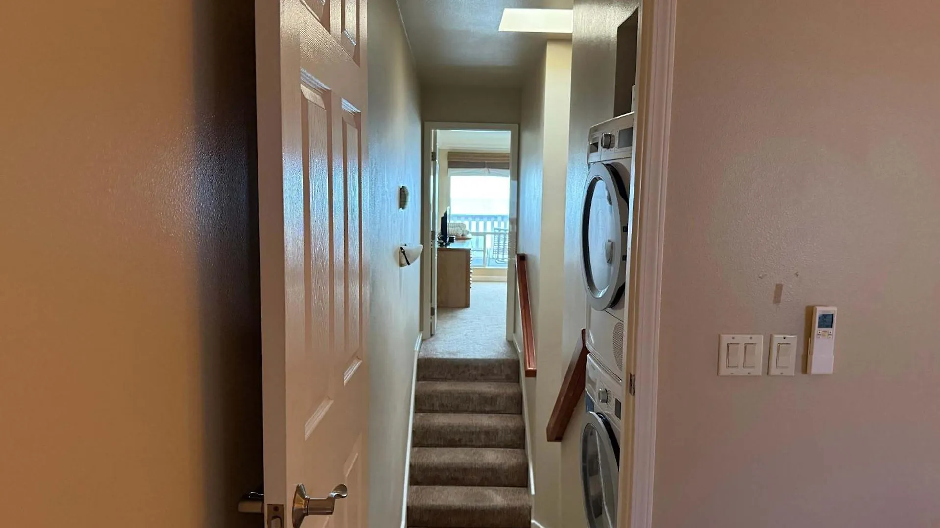 Oceanfront Spacious Retreat, Stunning Views With 2 Lanais, Ac Comfort Apartment