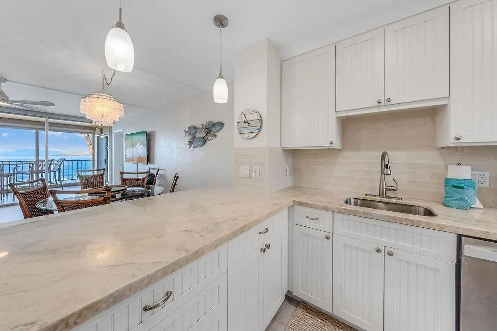 בית נופש Menehune Shores 414 קיהיי