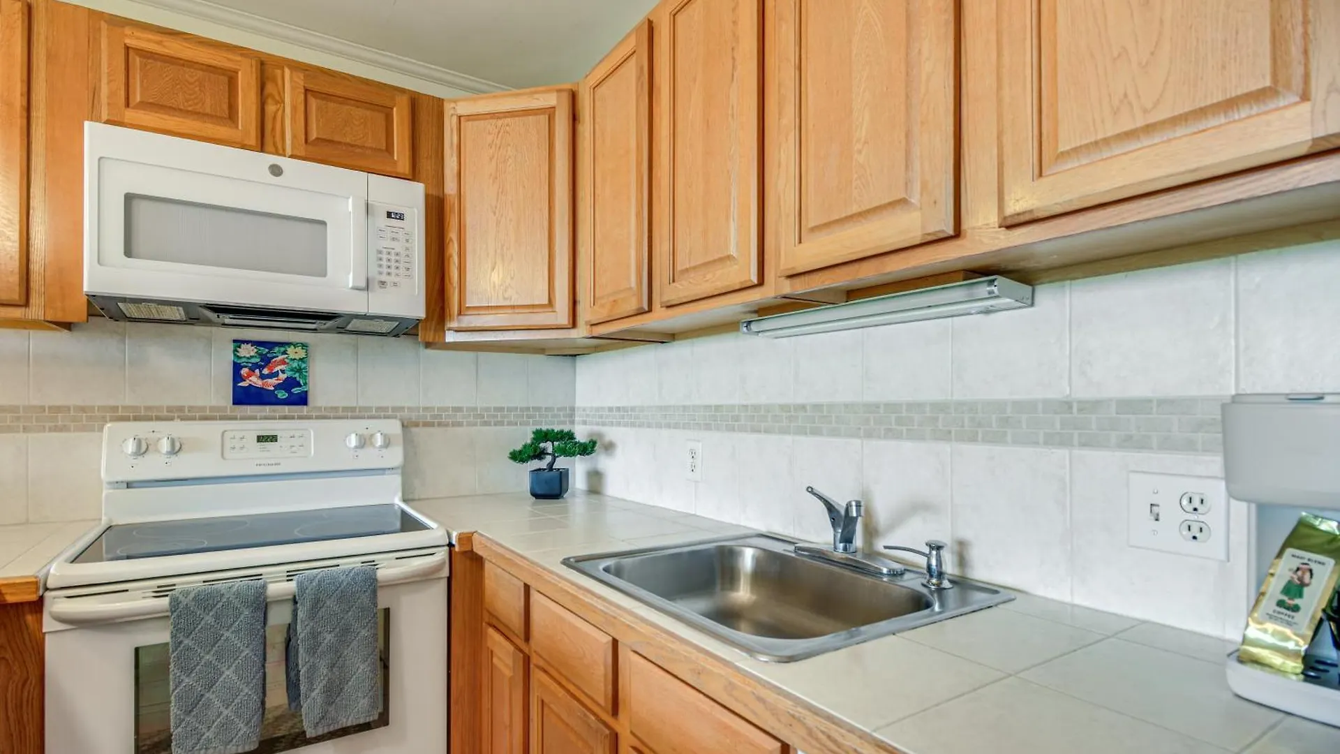 Διαμέρισμα Gorgeous Oceanfront With Spectacular Views! *