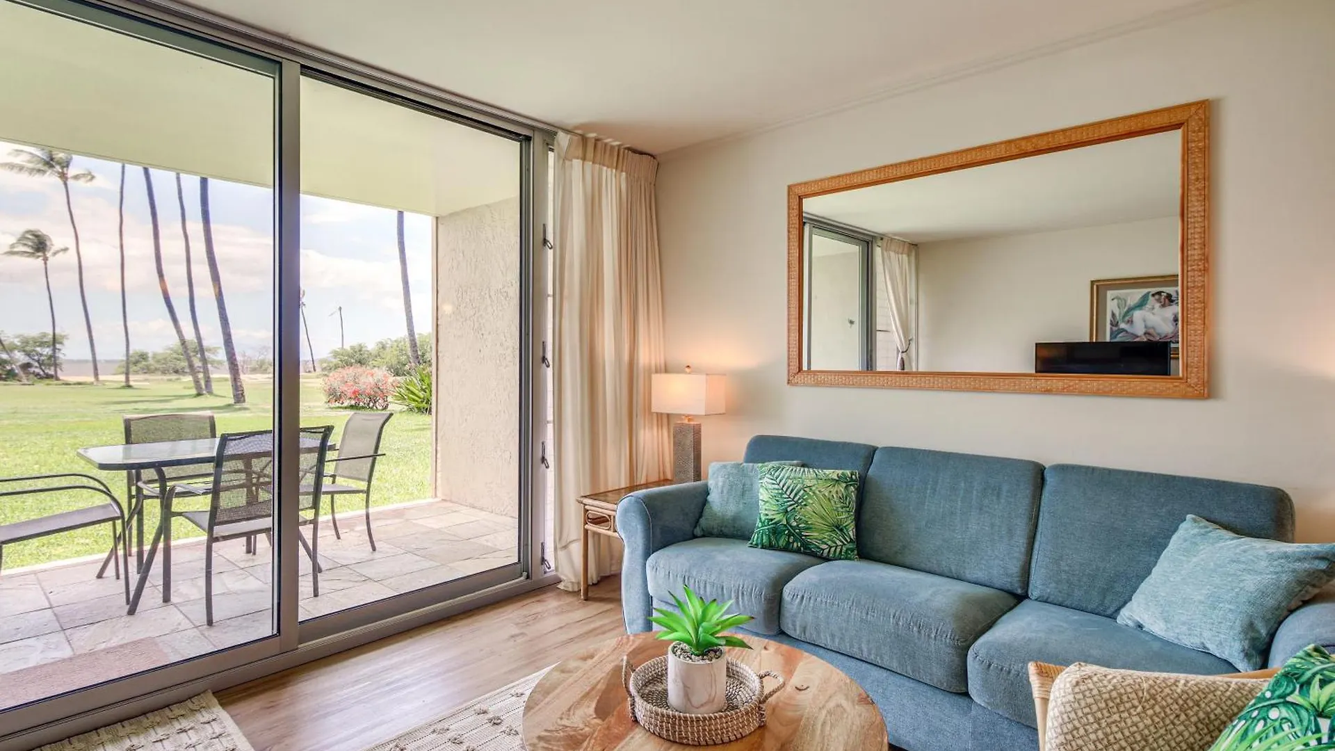 Gorgeous Oceanfront With Spectacular Views!