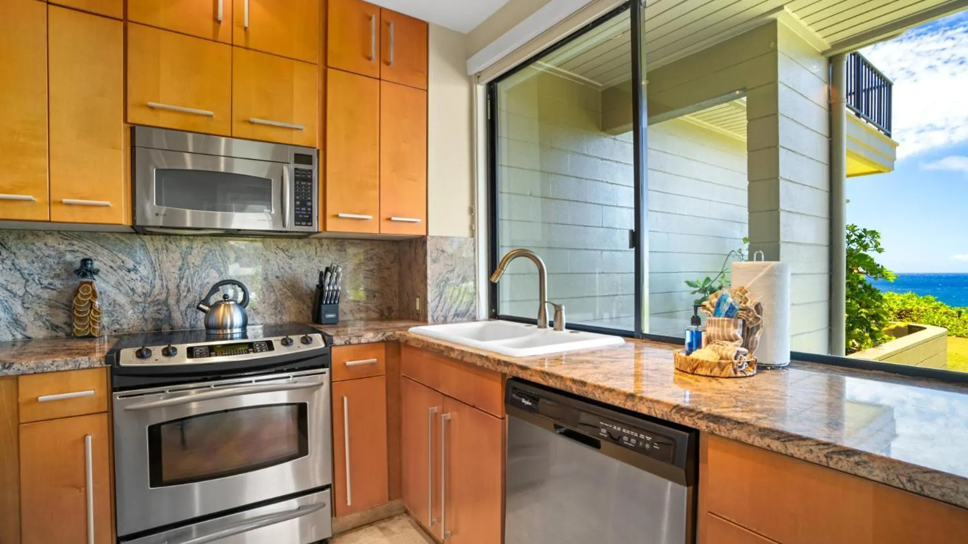 Kbm Resorts Free Car Kapalua Bay Villa Oceanfront 1-Bedroom Condo With Amazing Views Kbv-34G4 Apartamento Kapalua