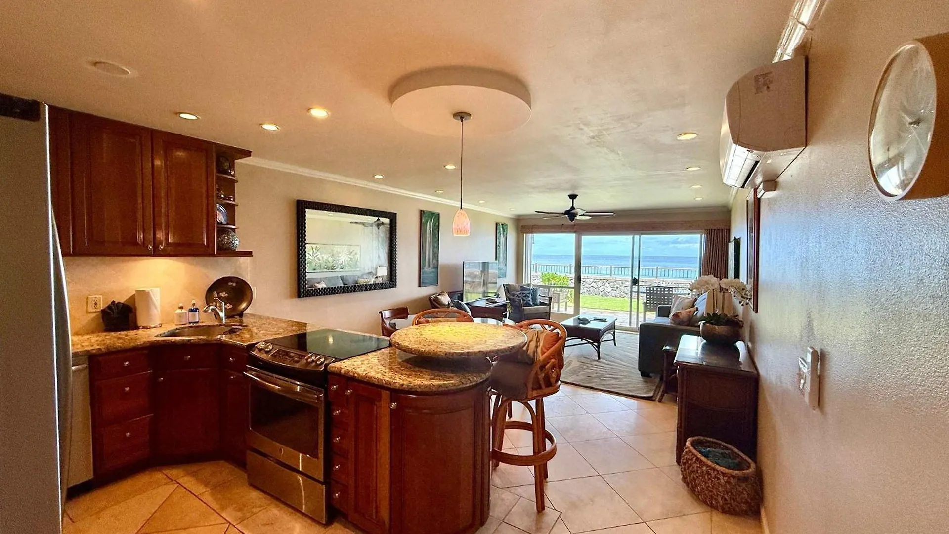 Oceanfront Spacious Retreat, Stunning Views With 2 Lanais, Ac Comfort Apartment Kahana