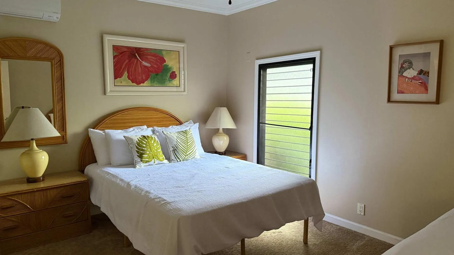 Apartment Oceanfront Spacious Retreat, Stunning Views With 2 Lanais, Ac Comfort