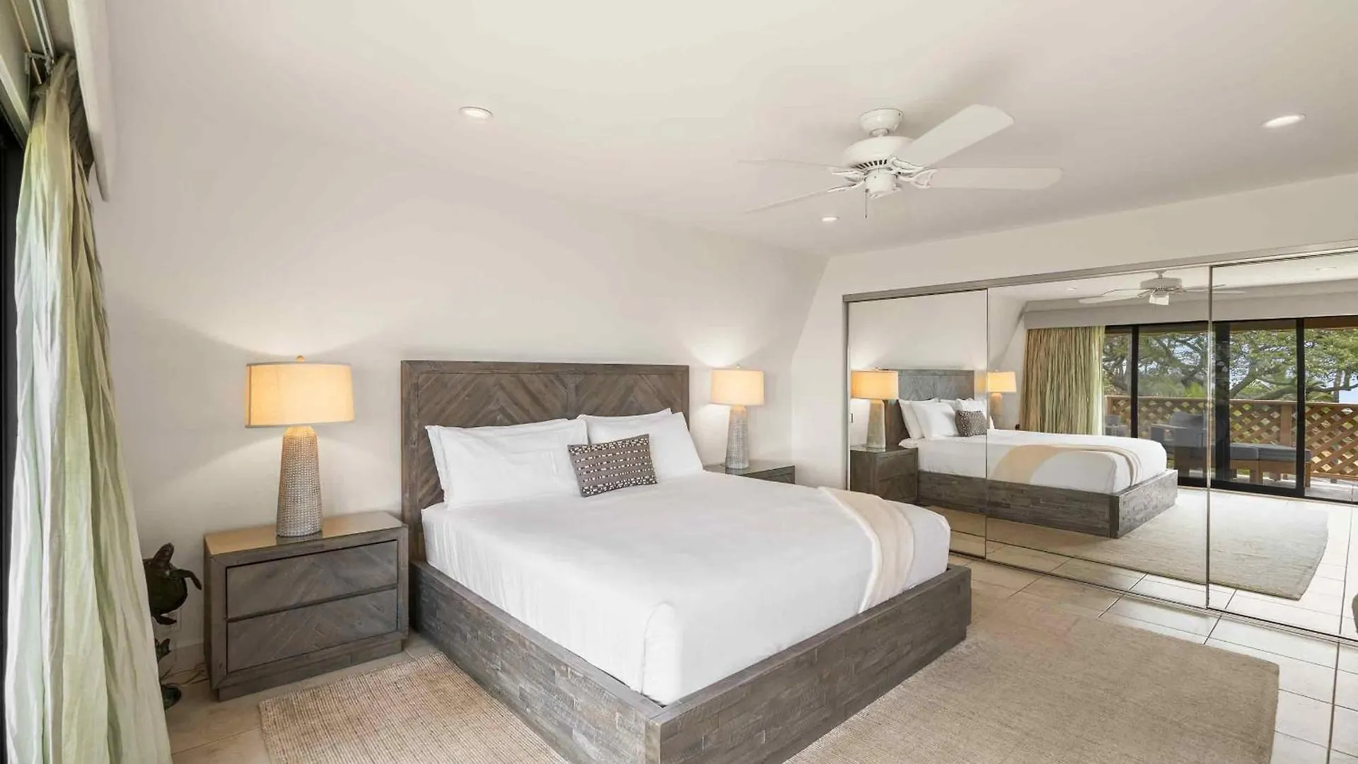 Maui Kamaole A-206 - Prime Location, Stunning Renovation, Large Lanai, Split Ac! ويليا