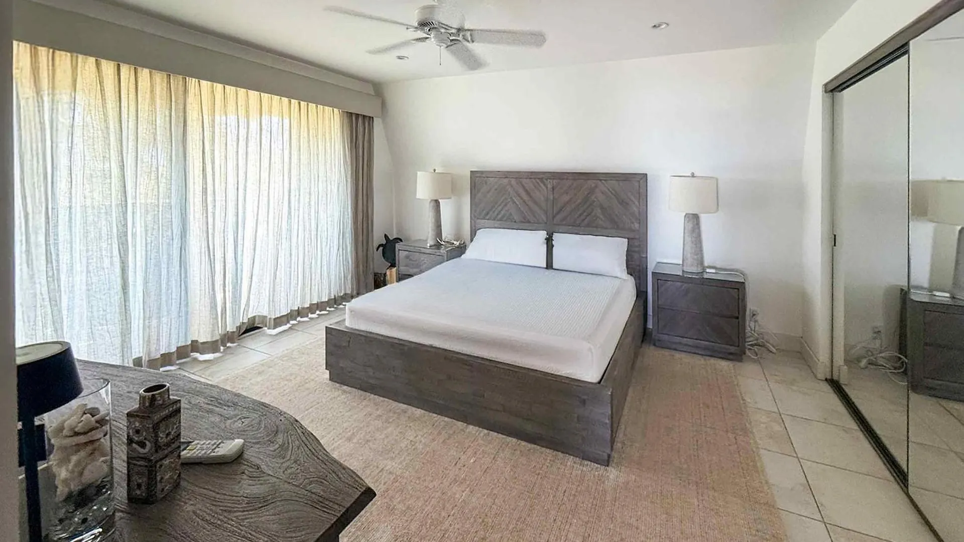 Maui Kamaole A-206 - Prime Location, Stunning Renovation, Large Lanai, Split Ac! بيت للعطل