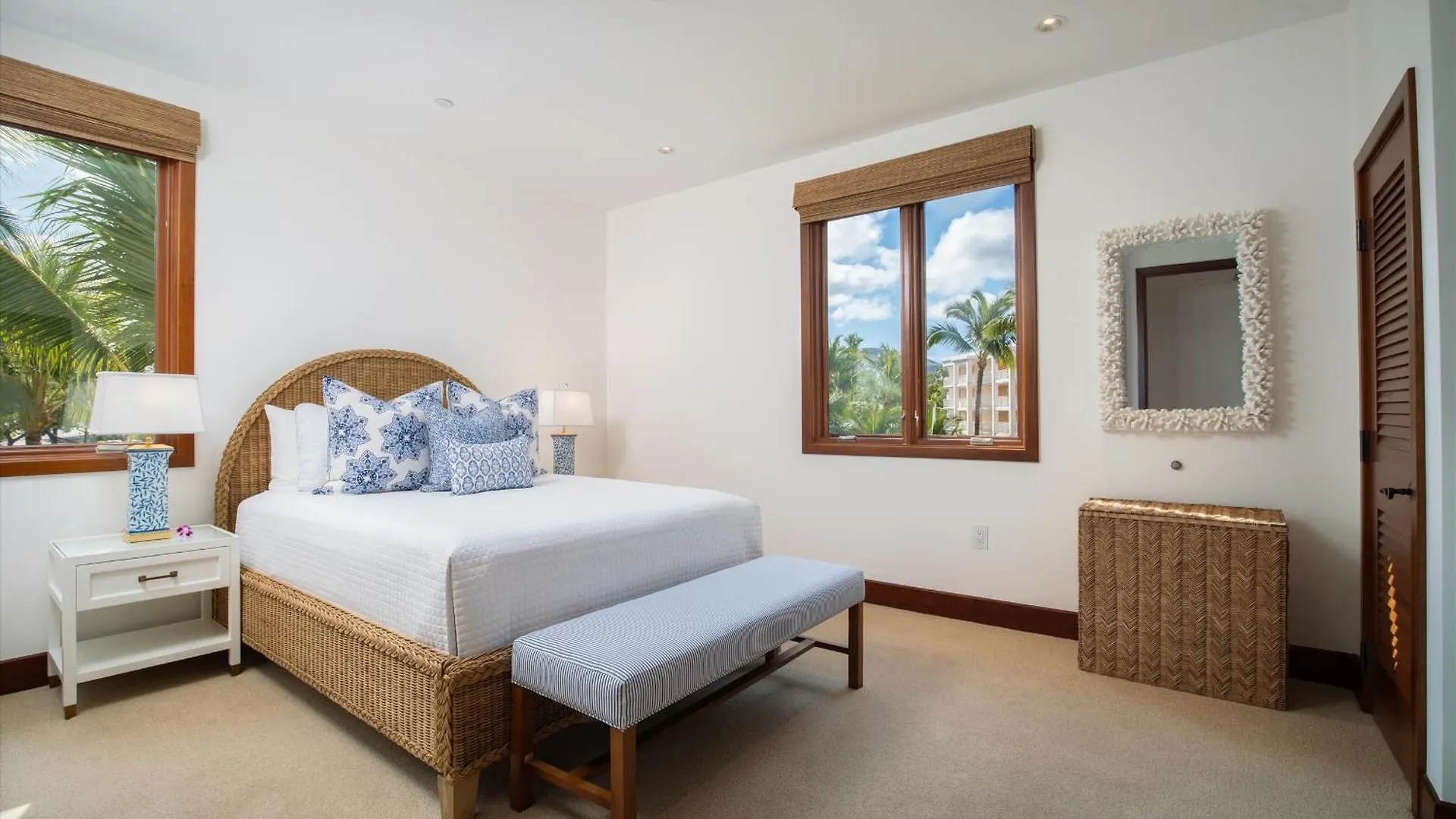 Villa Freshly Renovated, Spectacular Ocean Views, Ultra-luxe Blue Ocean H401
