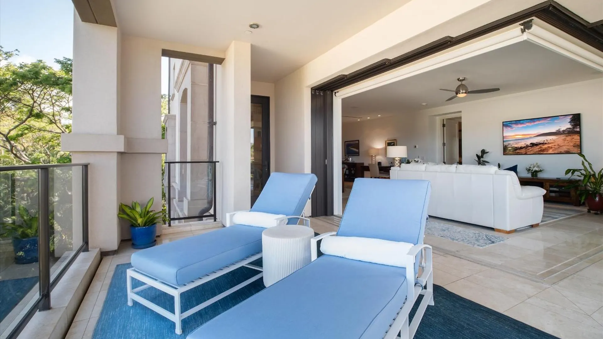 Beautiful Azure Azul M212 At Luxurious-breathtaking Villas! *