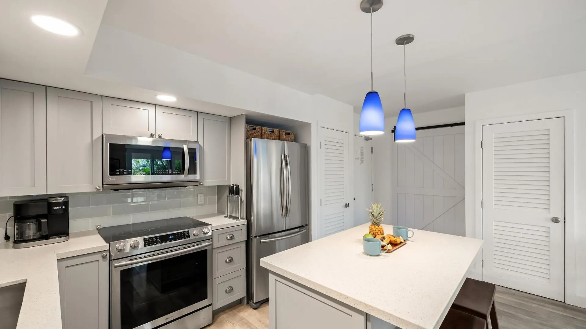 Renovated - 3 Min Walk To Toes In The Sand! Apartmanhotel *