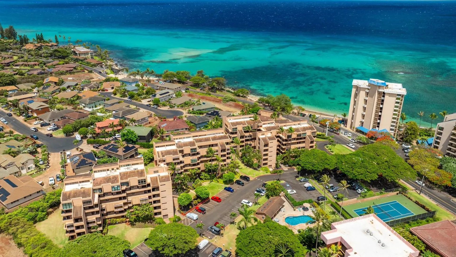 Resort Oceanview Kahana - Walk To & Dining