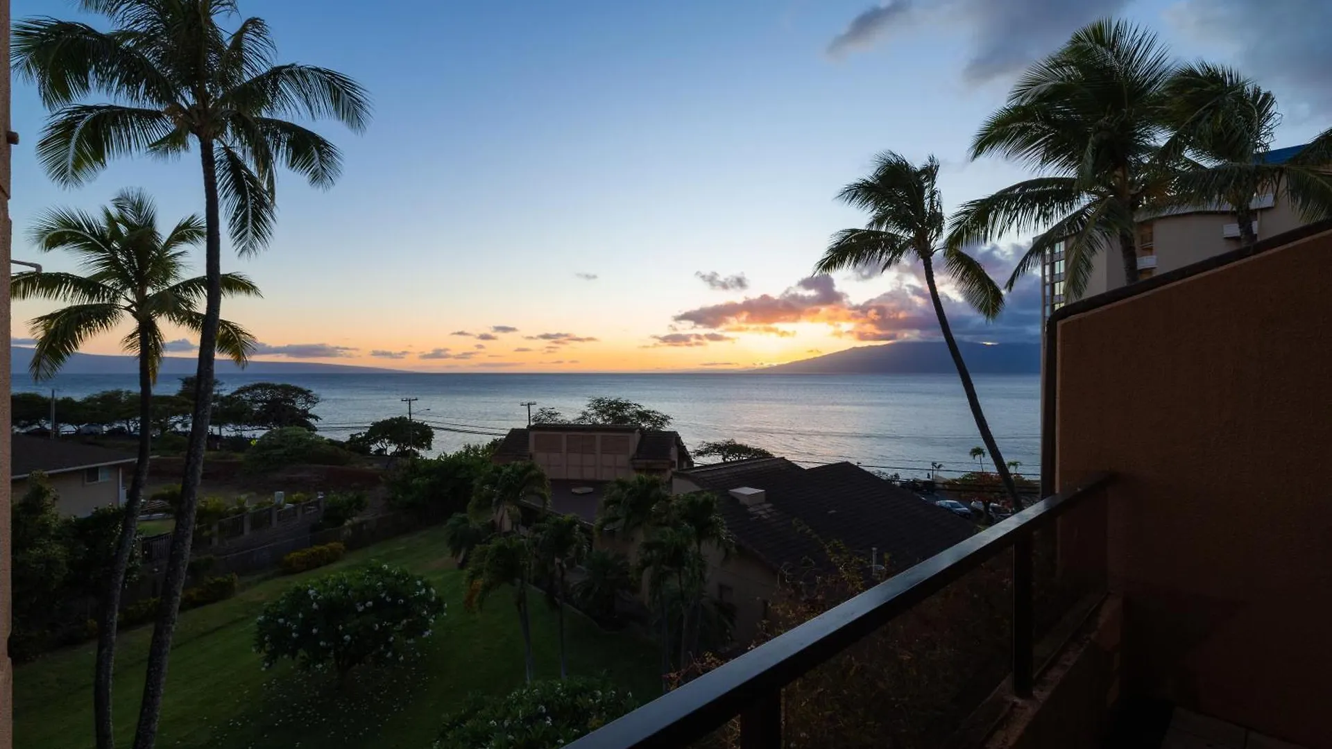 Oceanview Kahana - Walk To & Dining