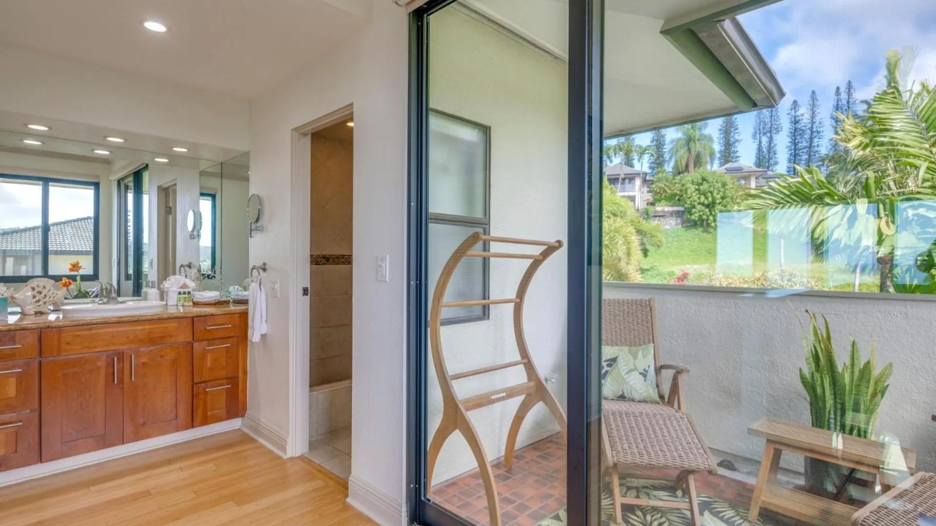 Spacious 3-bedroom Golf Collection - Multi Unit Listing - Same Enclave - Golf Course Views - 2 Free Cars Kgv-24p724t1 * Kapalua