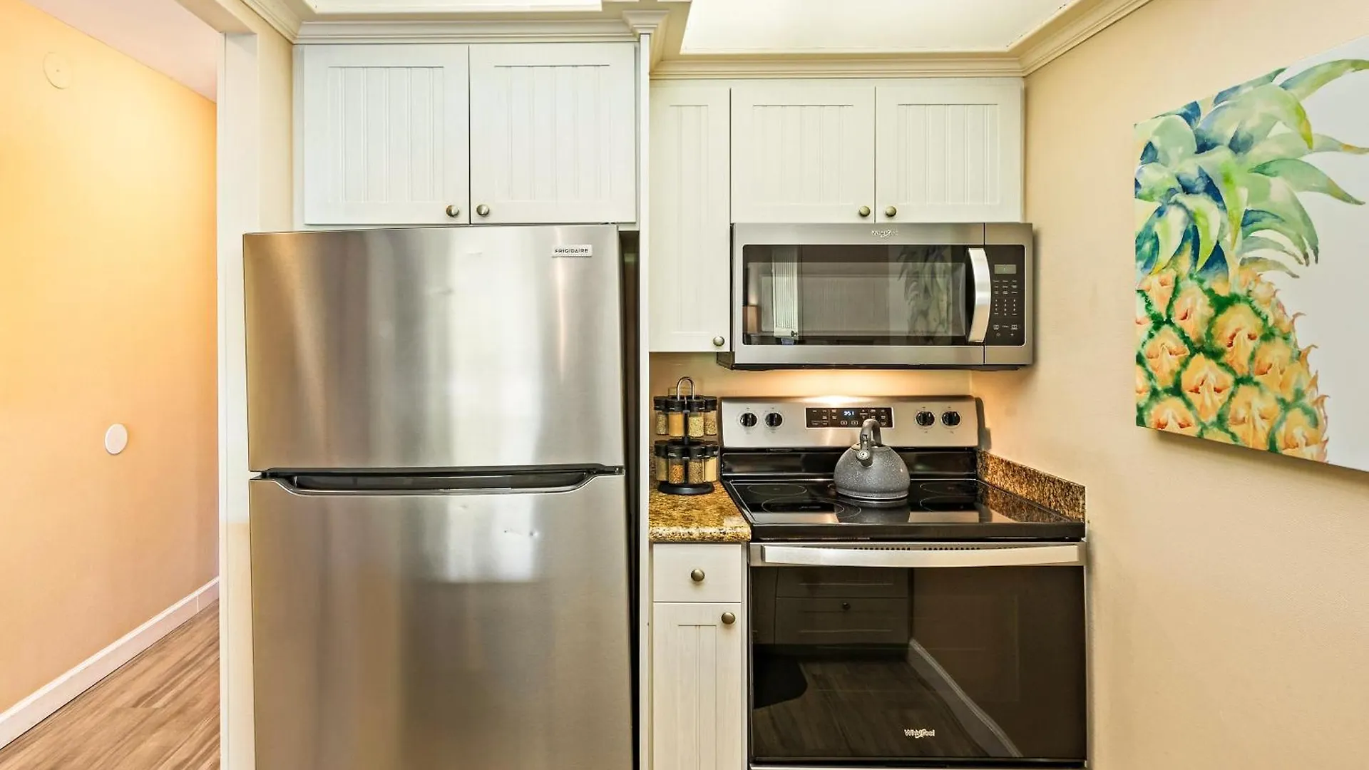 Διαμέρισμα Whaler 518 Oceanview