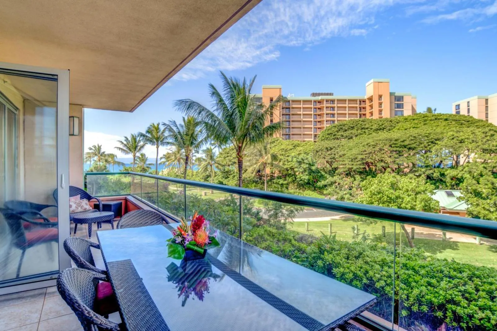 Kbm Spacious Ocean View 3-bedroom Honua Kai Collection Multi Unit Listing Same Floor 2 Free Cars Hkk-23642 卡纳帕利