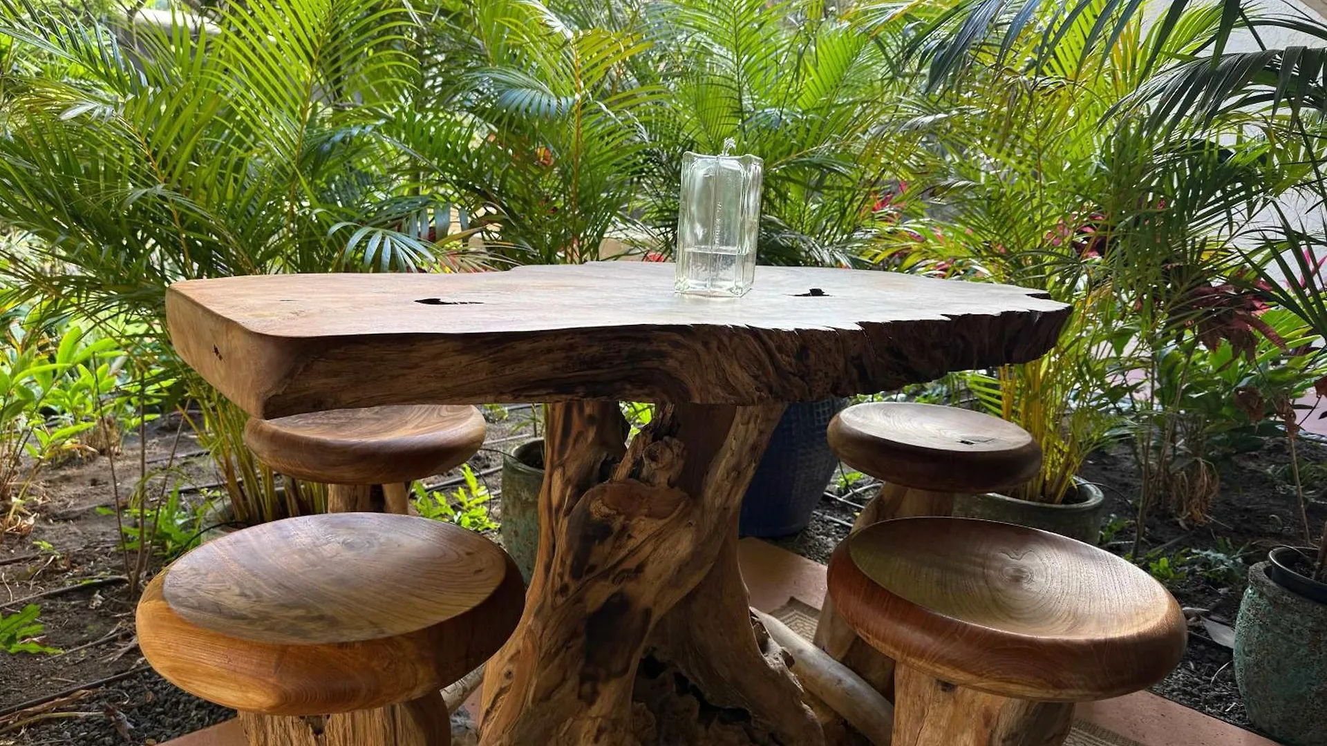 Zen By The Sea, Ground-level Paradise With Ocean Views Kahana