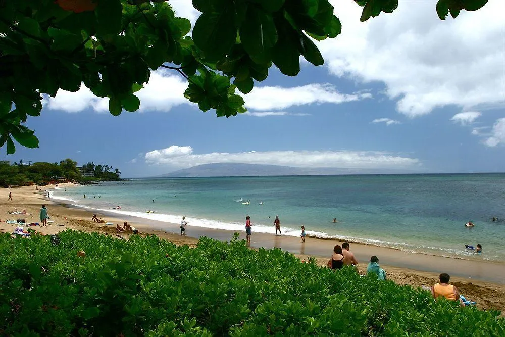 Kahana Falls Resort 3*