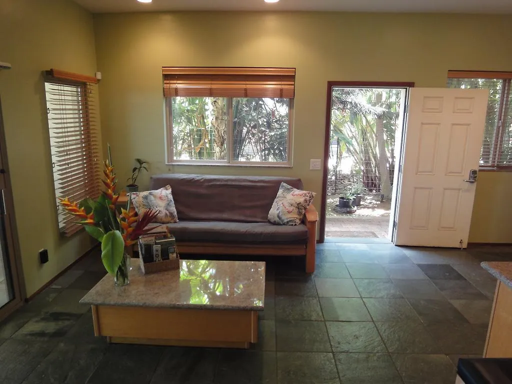 Aloha Aku & Suites Holiday home