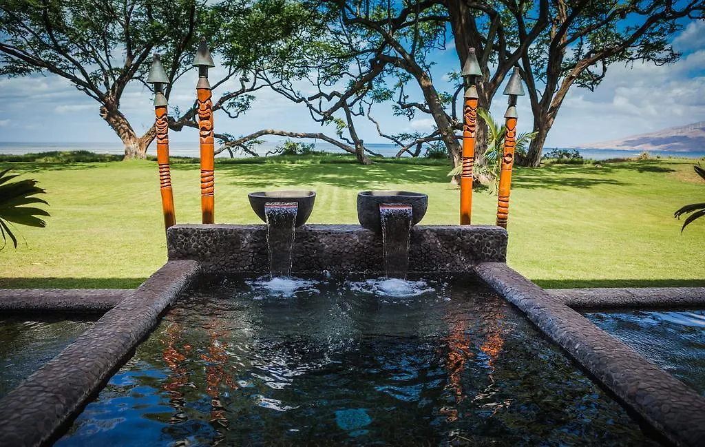 Aloha Aku & Suites