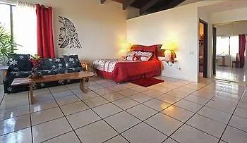 House Of Fountains 3*