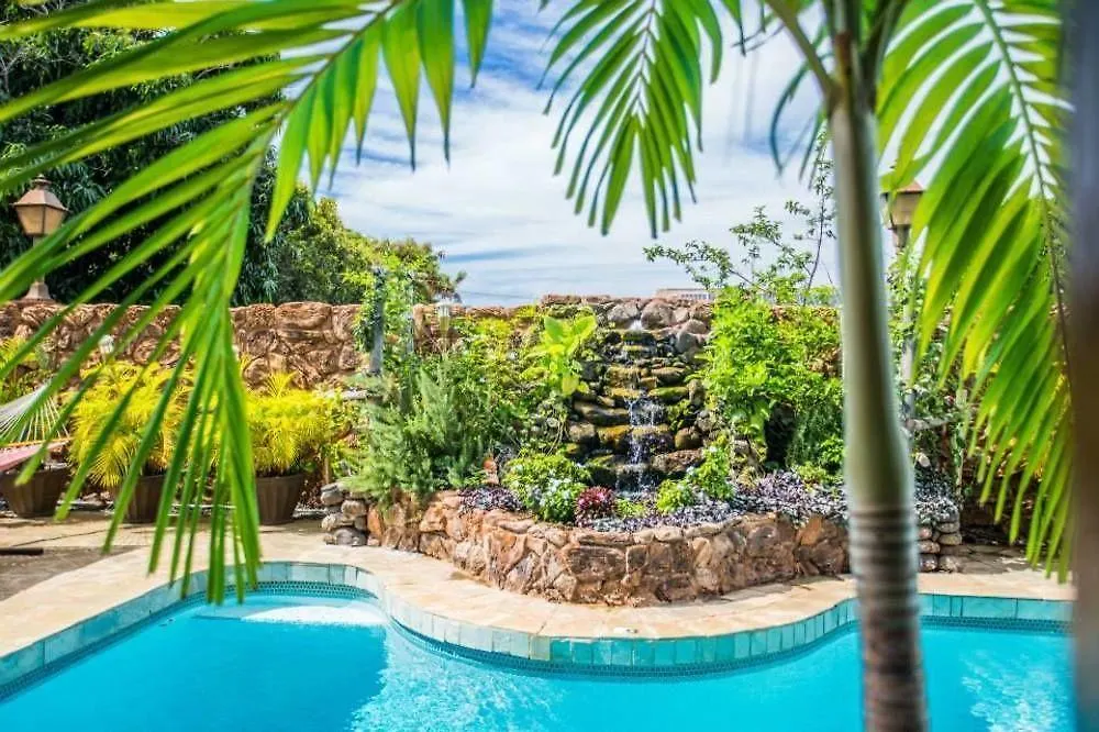 House Of Fountains Bed & Breakfast 3*