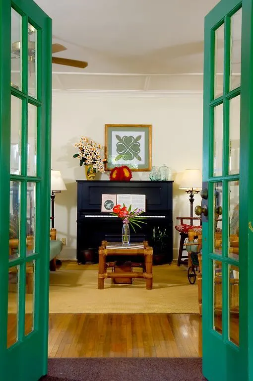 The Historic Maui 3*