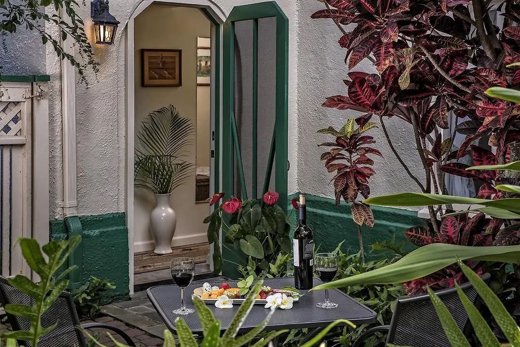 The Historic Maui Guest house Wailuku
